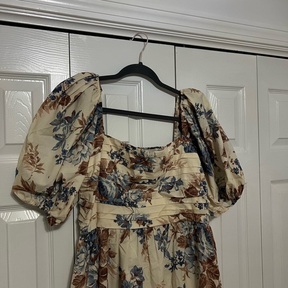Abercrombie & Fitch Cream Midi Dress with Blue and Brown Floral Print - Picture 2 of 3